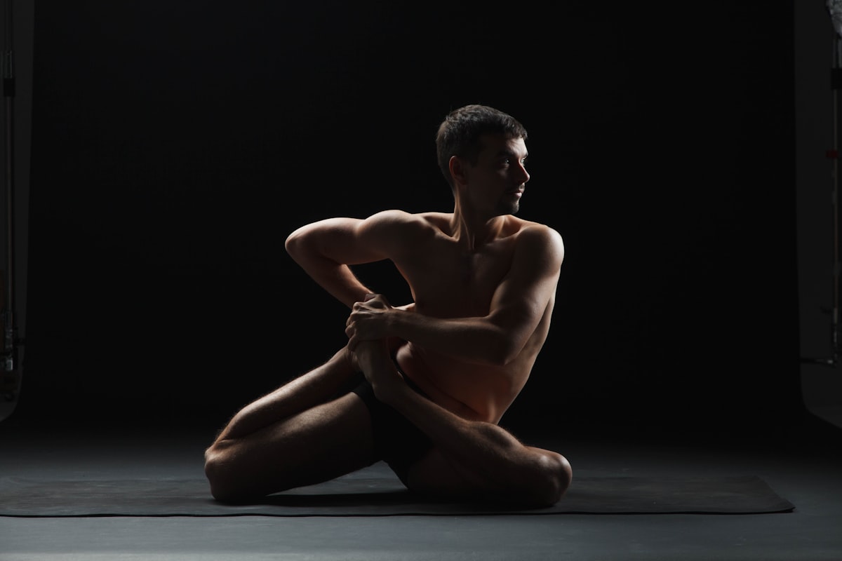 Boat pose for core strengthening and abdominal power